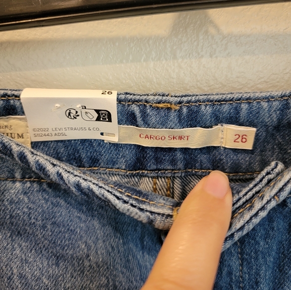 Levi Cargo Midi Skirt - Picture 4 of 4